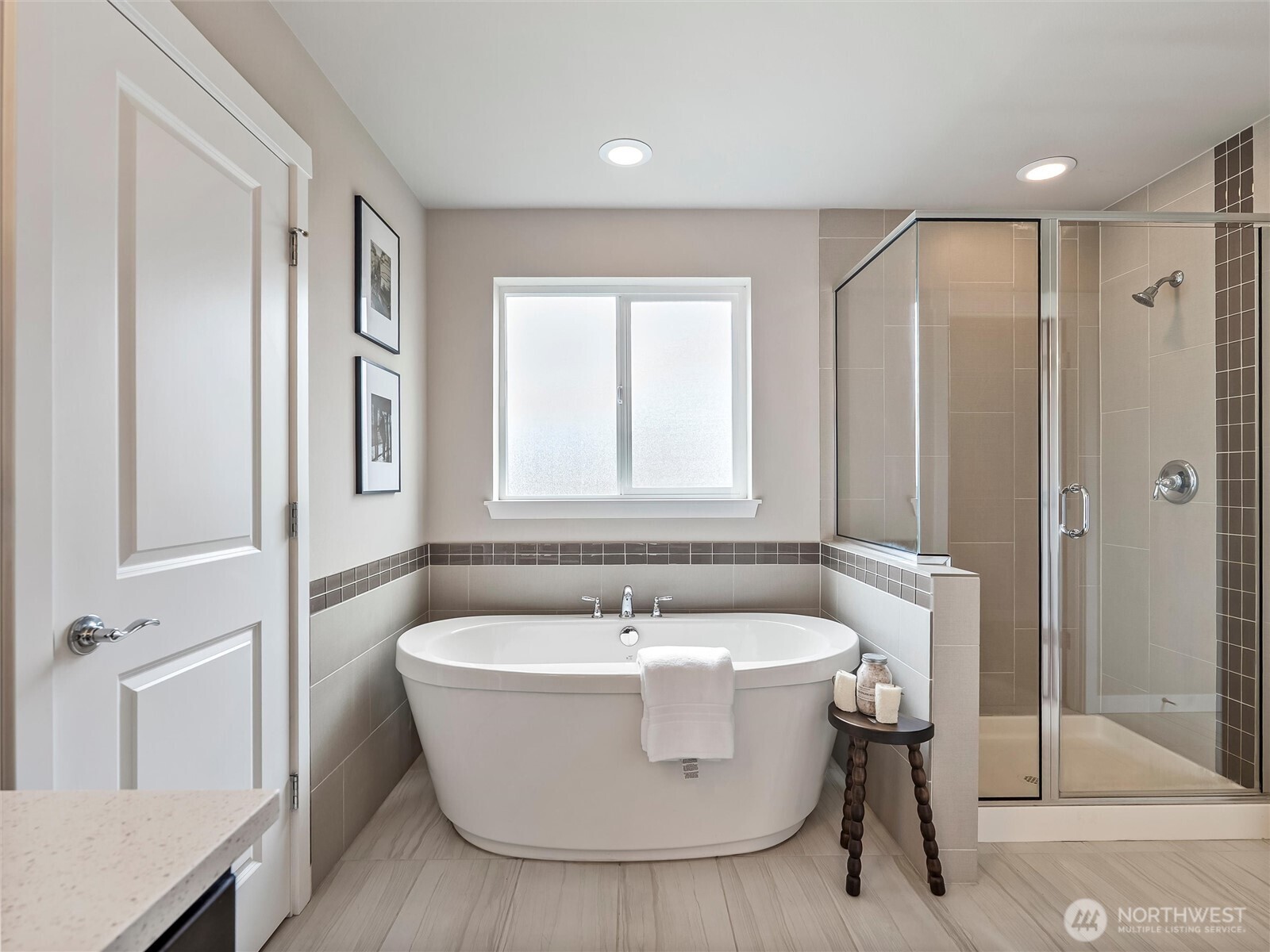 22407 96th Avenue W Edmonds WA 98020
