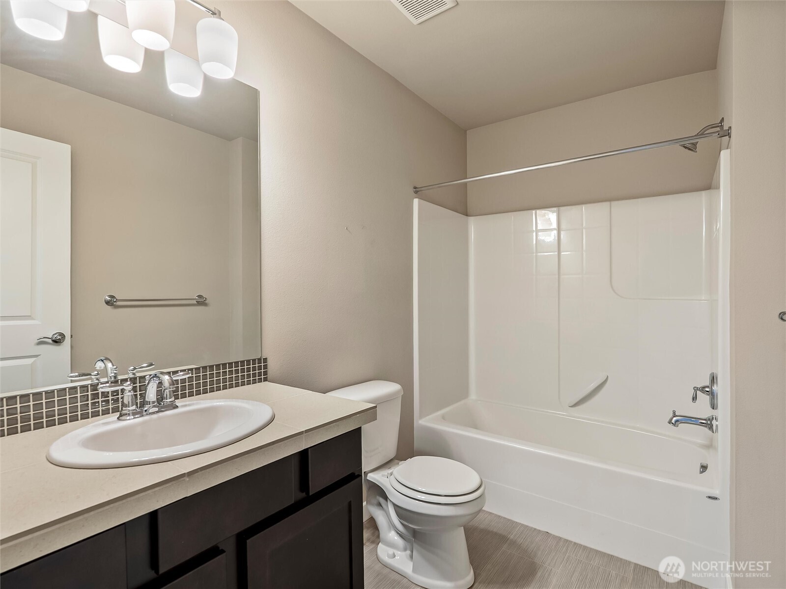 22407 96th Avenue W Edmonds WA 98020
