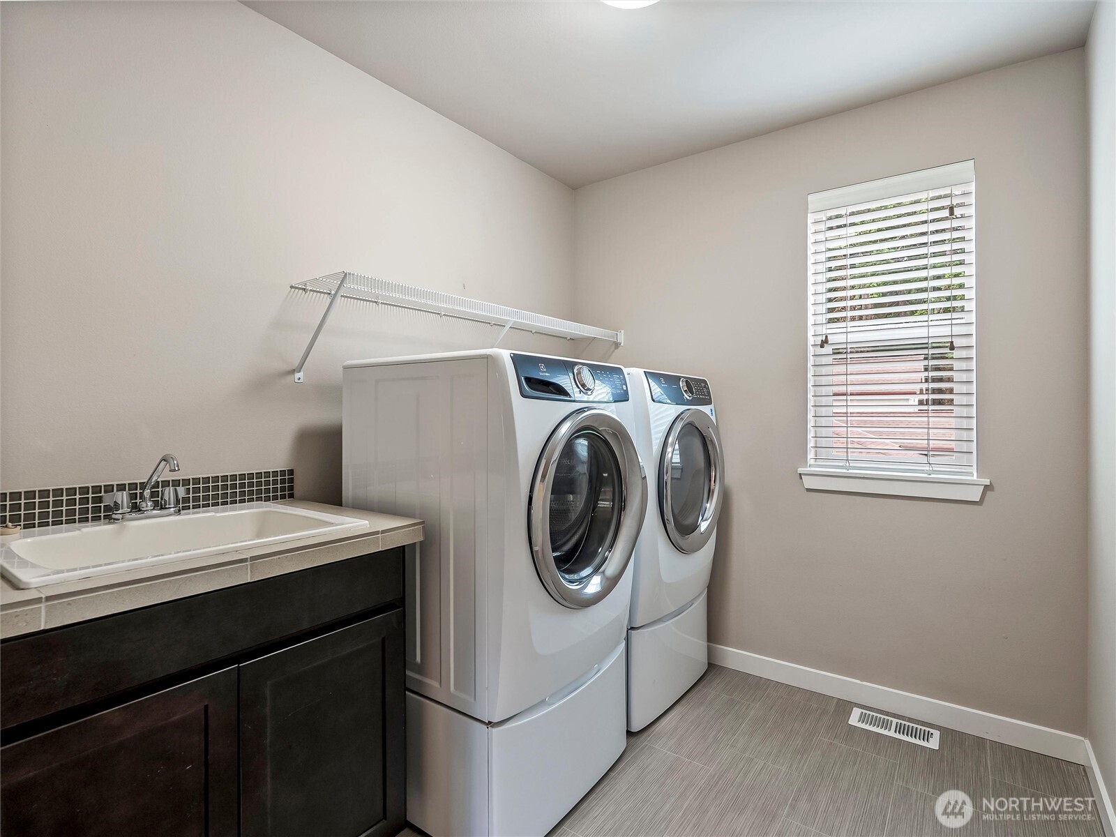 22407 96th Avenue W Edmonds WA 98020