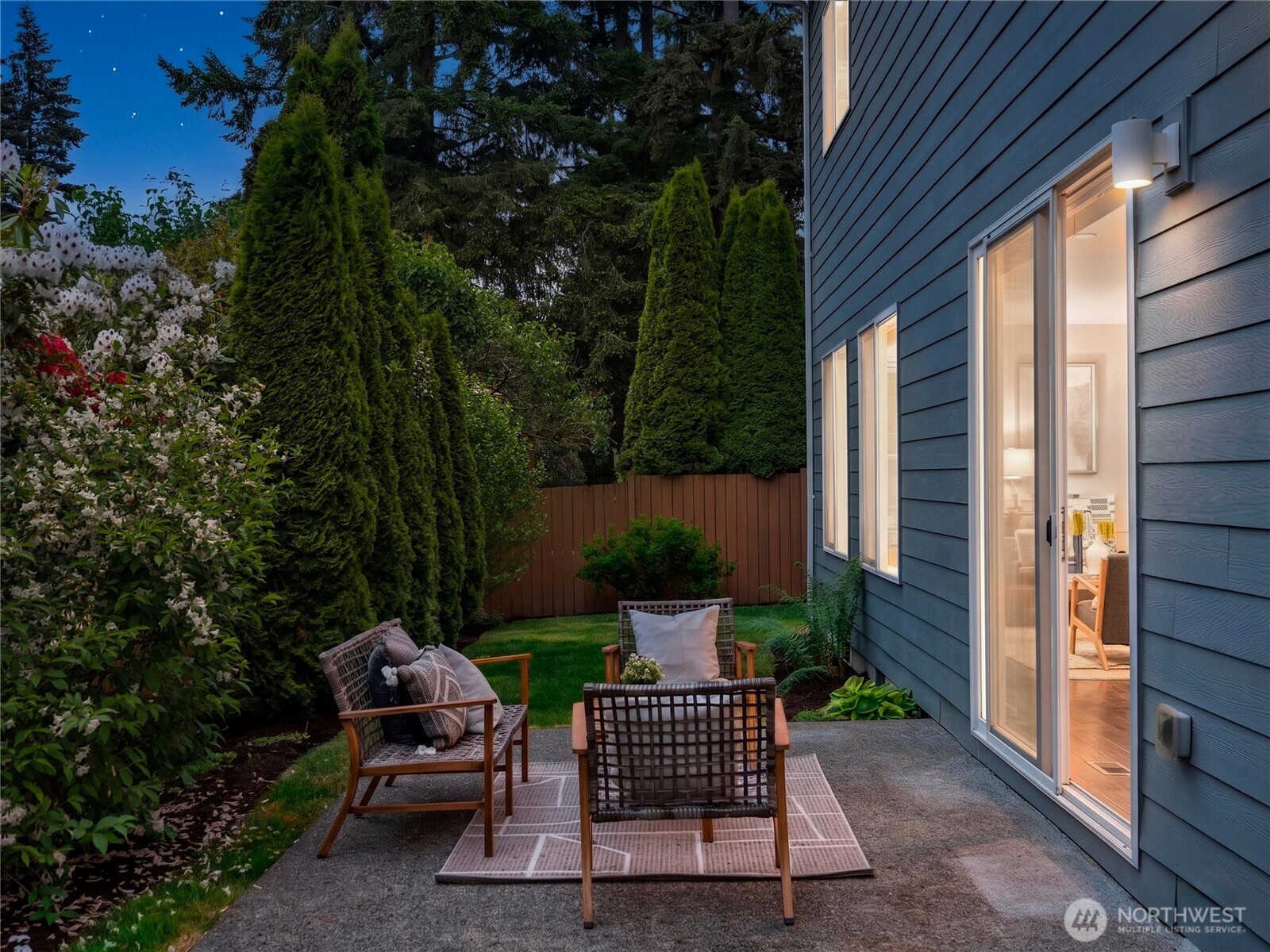 22407 96th Avenue W Edmonds WA 98020