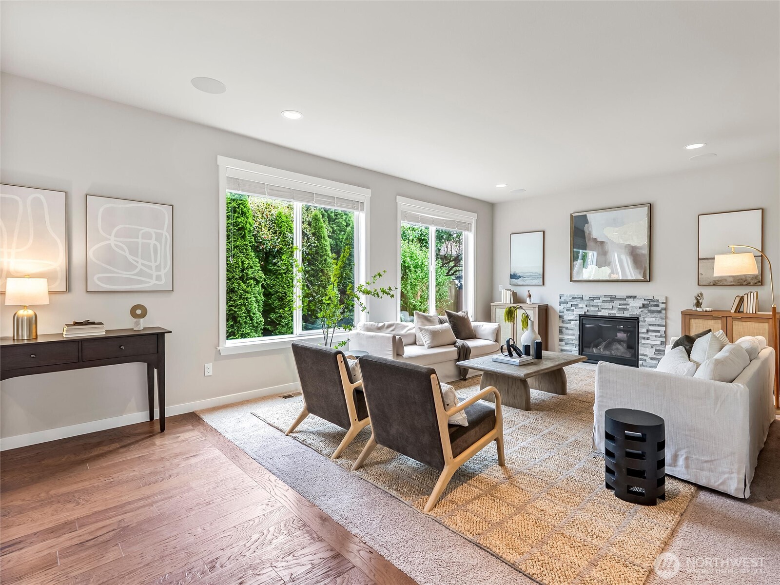 22407 96th Avenue W Edmonds WA 98020