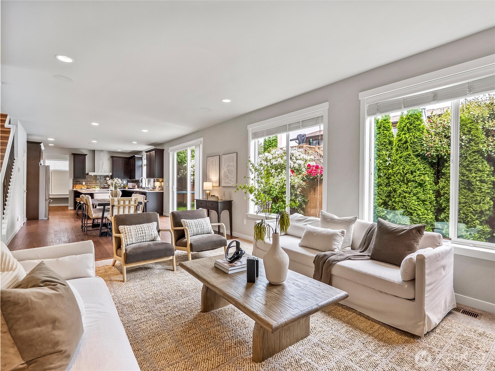 22407 96th Avenue W Edmonds WA 98020