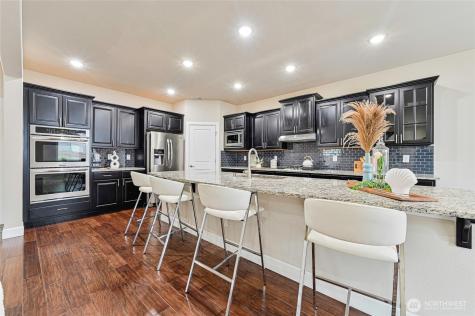 17312 40th Avenue SE Bothell WA 98012