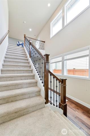 17312 40th Avenue SE Bothell WA 98012