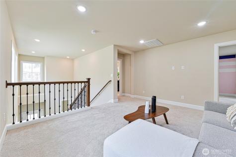 17312 40th Avenue SE Bothell WA 98012