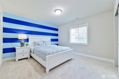 17312 40th Avenue SE Bothell WA 98012