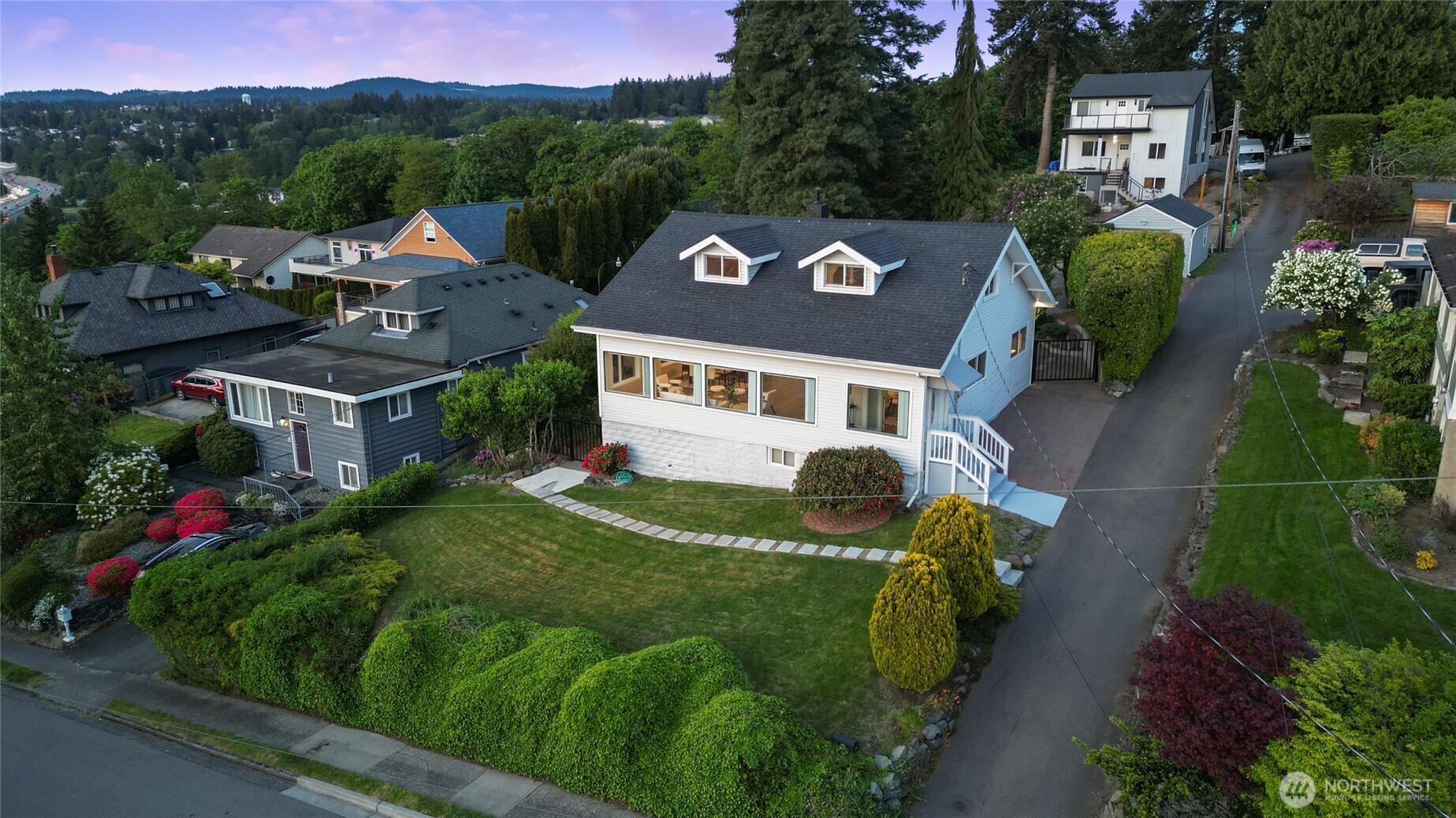 420 Renton Avenue S Renton WA 98057
