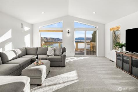 23821 Road 9.7 NW Quincy WA 98848