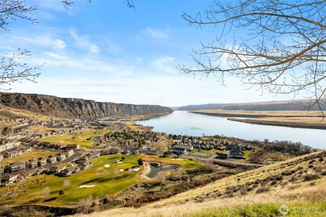 23821 Road 9.7 NW Quincy WA 98848