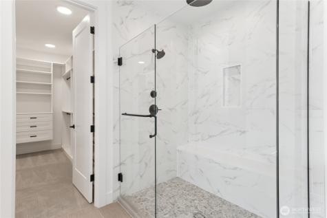 8422 137th Avenue SE Newcastle WA 98059