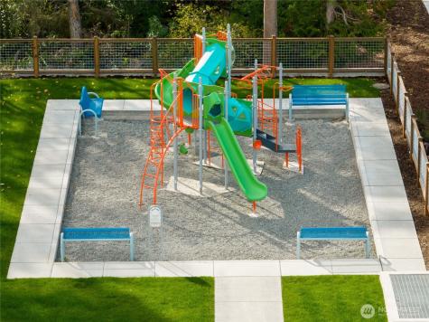 8422 137th Avenue SE Newcastle WA 98059