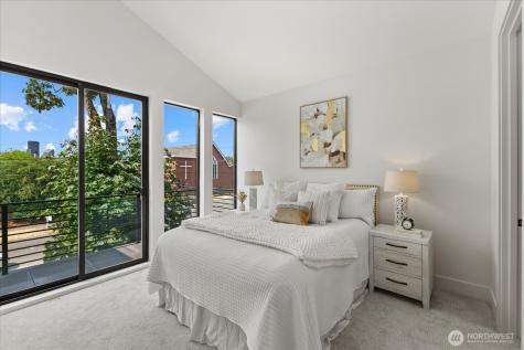 128 24th Avenue Seattle WA 98122