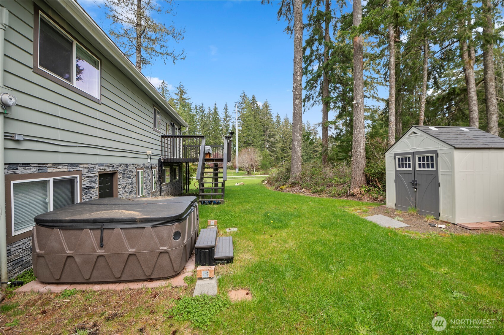 170 E Country Club Drive N Union WA 98592