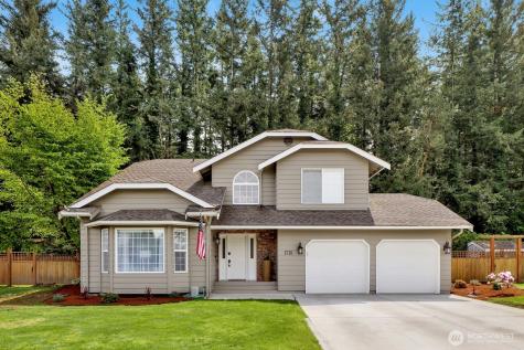 1715 Village Drive Lynden WA 98264