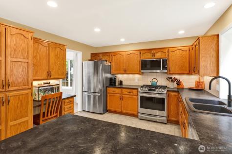 1715 Village Drive Lynden WA 98264