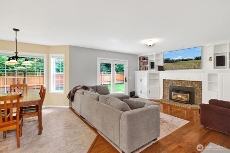 1715 Village Drive Lynden WA 98264