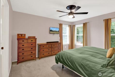 1715 Village Drive Lynden WA 98264