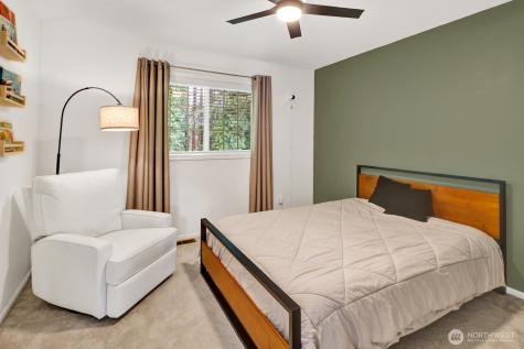 1715 Village Drive Lynden WA 98264