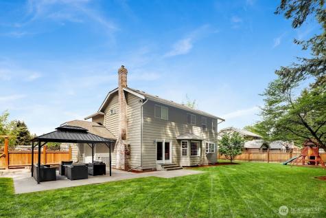 1715 Village Drive Lynden WA 98264