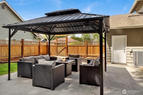 1715 Village Drive Lynden WA 98264