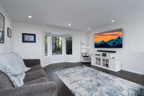 4251 Hollydale Lane Oak Harbor WA 98277