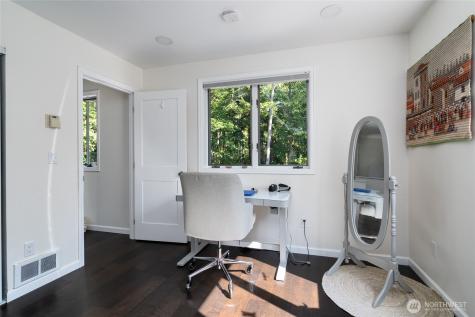 4251 Hollydale Lane Oak Harbor WA 98277