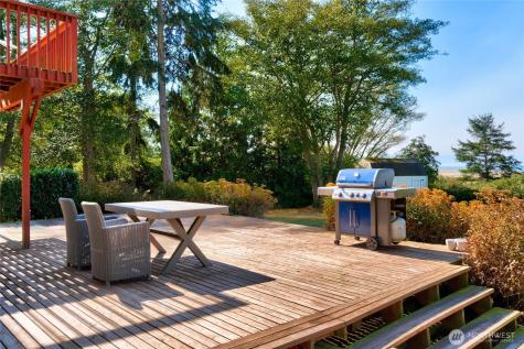 4251 Hollydale Lane Oak Harbor WA 98277