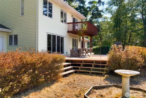 4251 Hollydale Lane Oak Harbor WA 98277