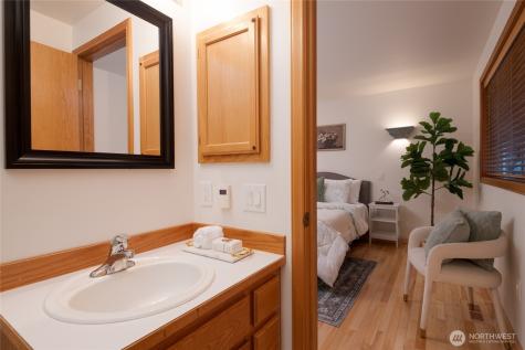 8608 Main Street Edmonds WA 98026