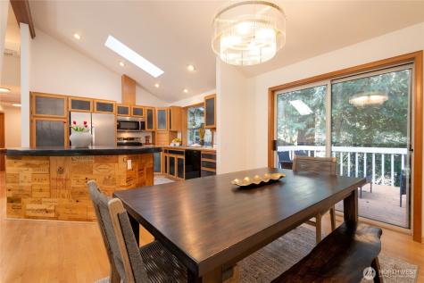 8608 Main Street Edmonds WA 98026