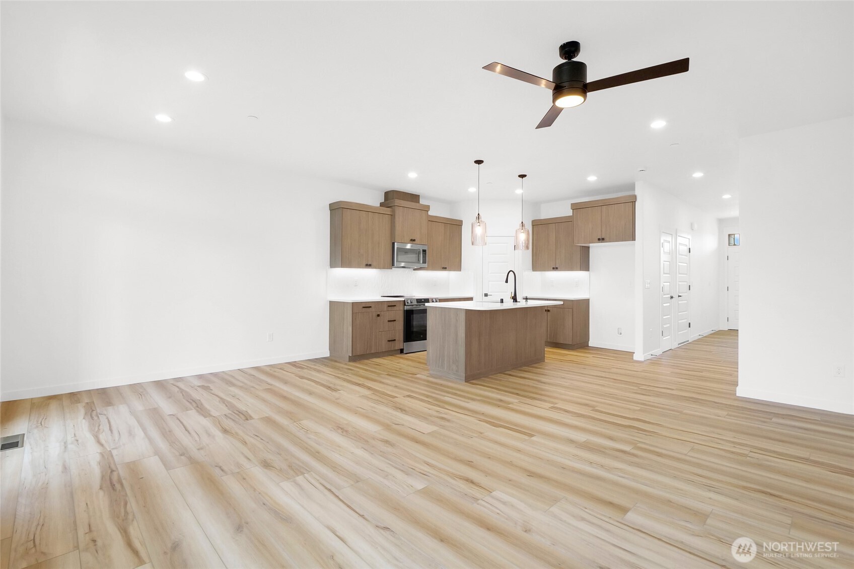 6398 NE Melby Way Moses Lake WA 98837