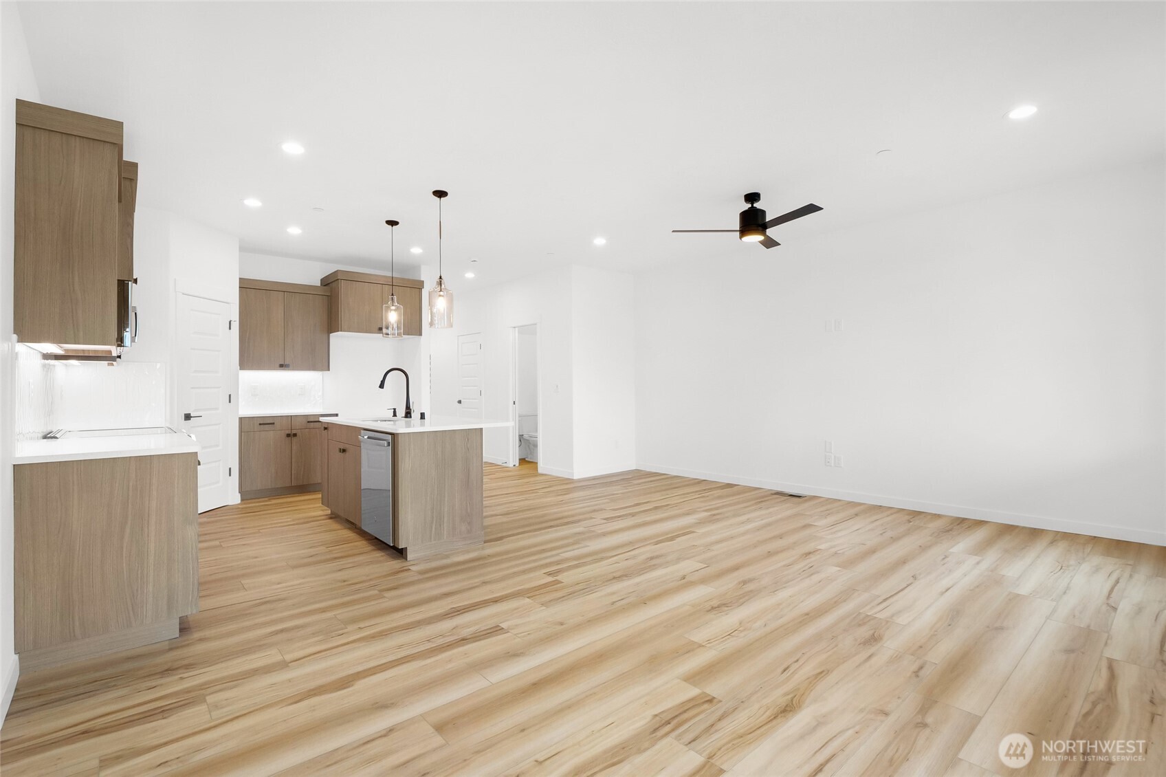 6398 NE Melby Way Moses Lake WA 98837