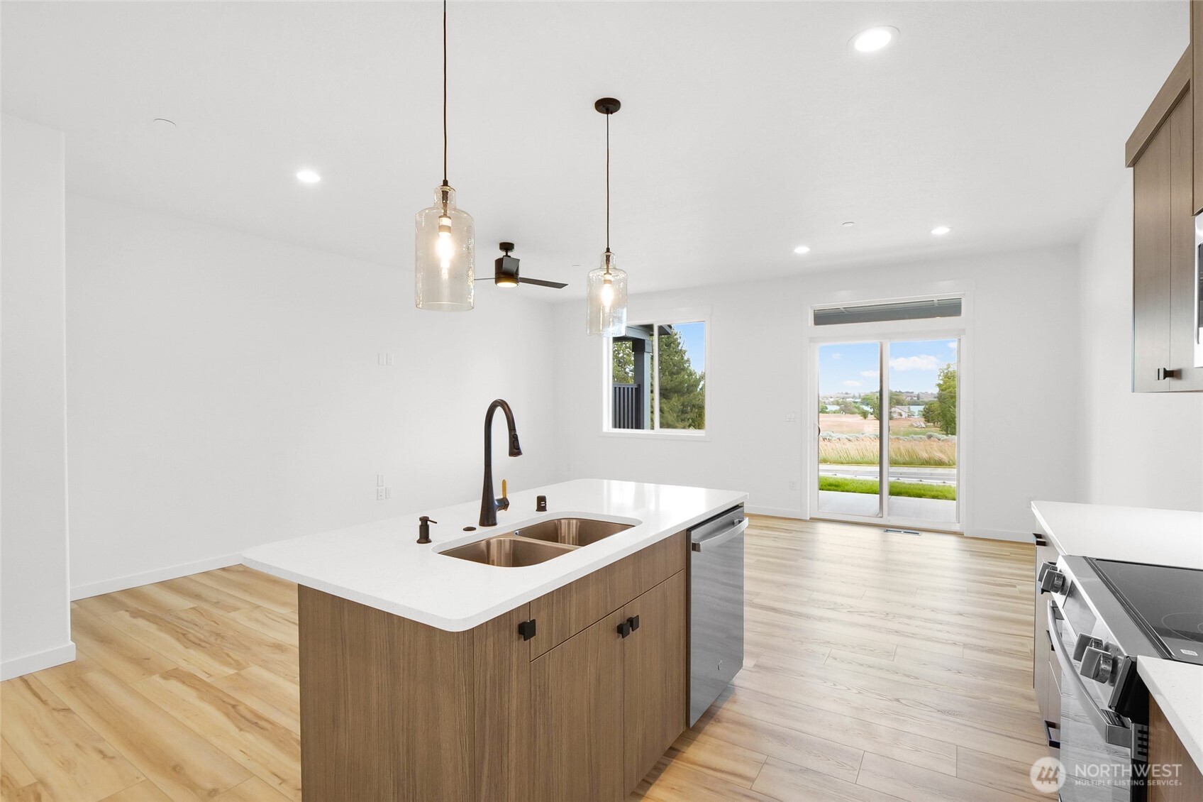 6398 NE Melby Way Moses Lake WA 98837
