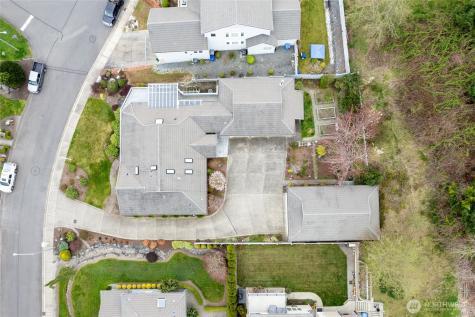16412 139th Avenue E Puyallup WA 98374