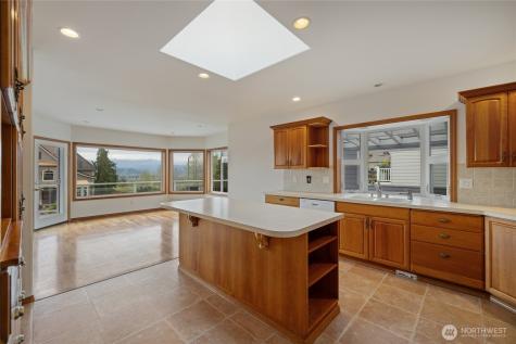 16412 139th Avenue E Puyallup WA 98374