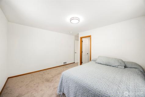 24165 Port Gamble Road NE Poulsbo WA 98370