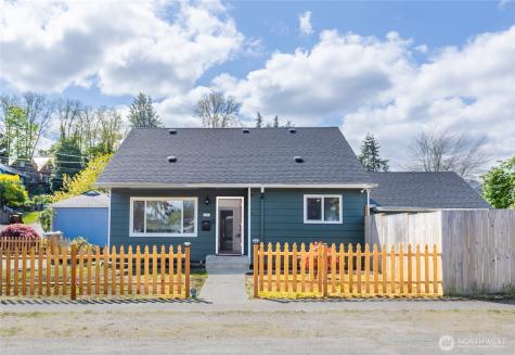 3852 34th Tacoma WA 98409