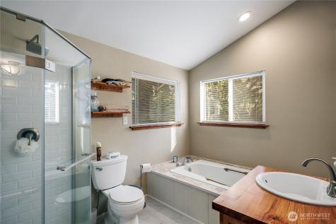 33916 102nd Street NE Granite Falls WA 98252