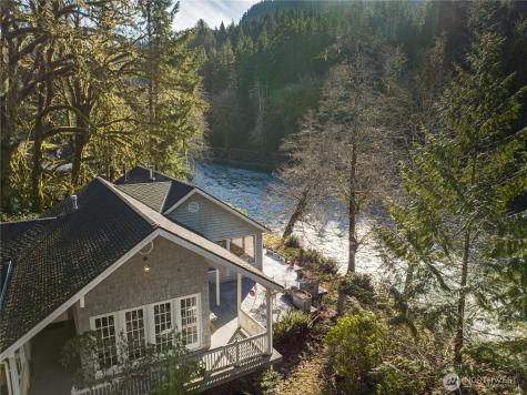 33916 102nd Street NE Granite Falls WA 98252