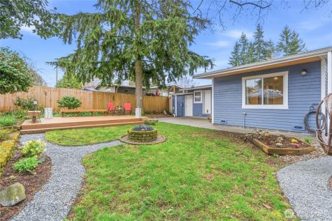 2300 NE 8th Place Renton WA 98056