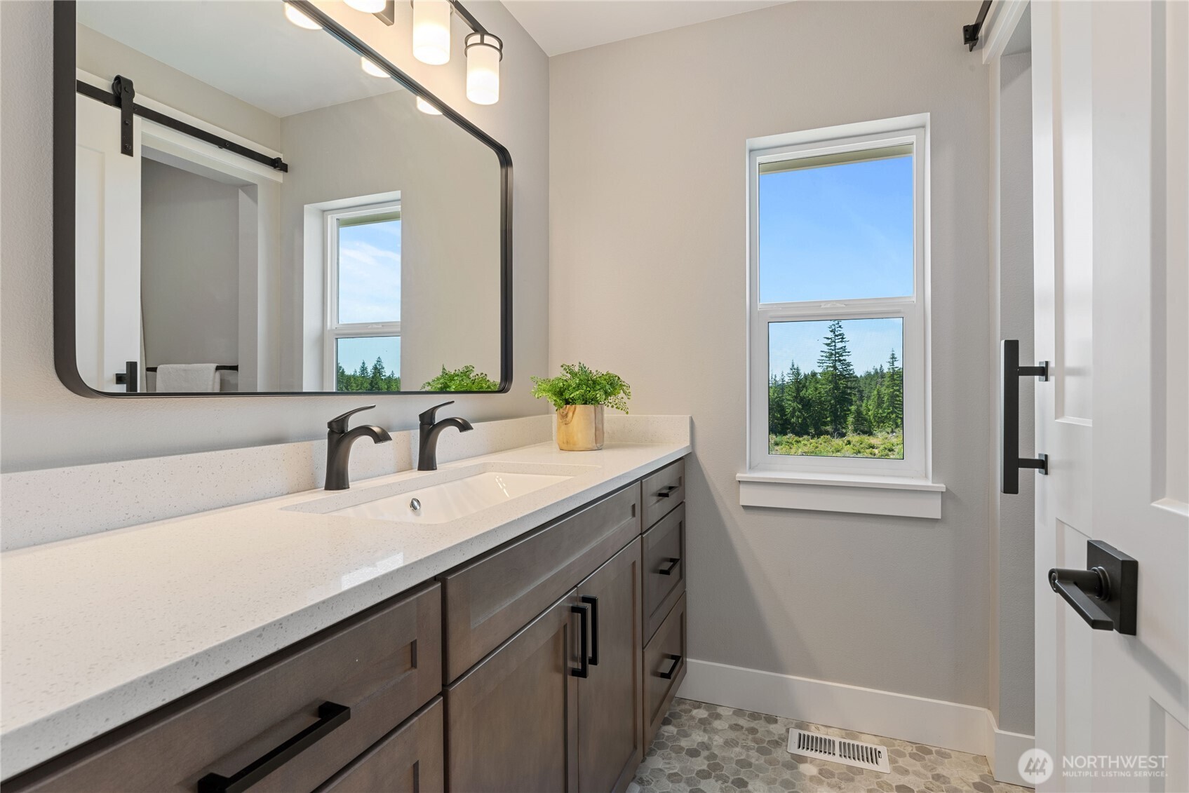 381 E Benson Ridge Road Grapeview WA 98546