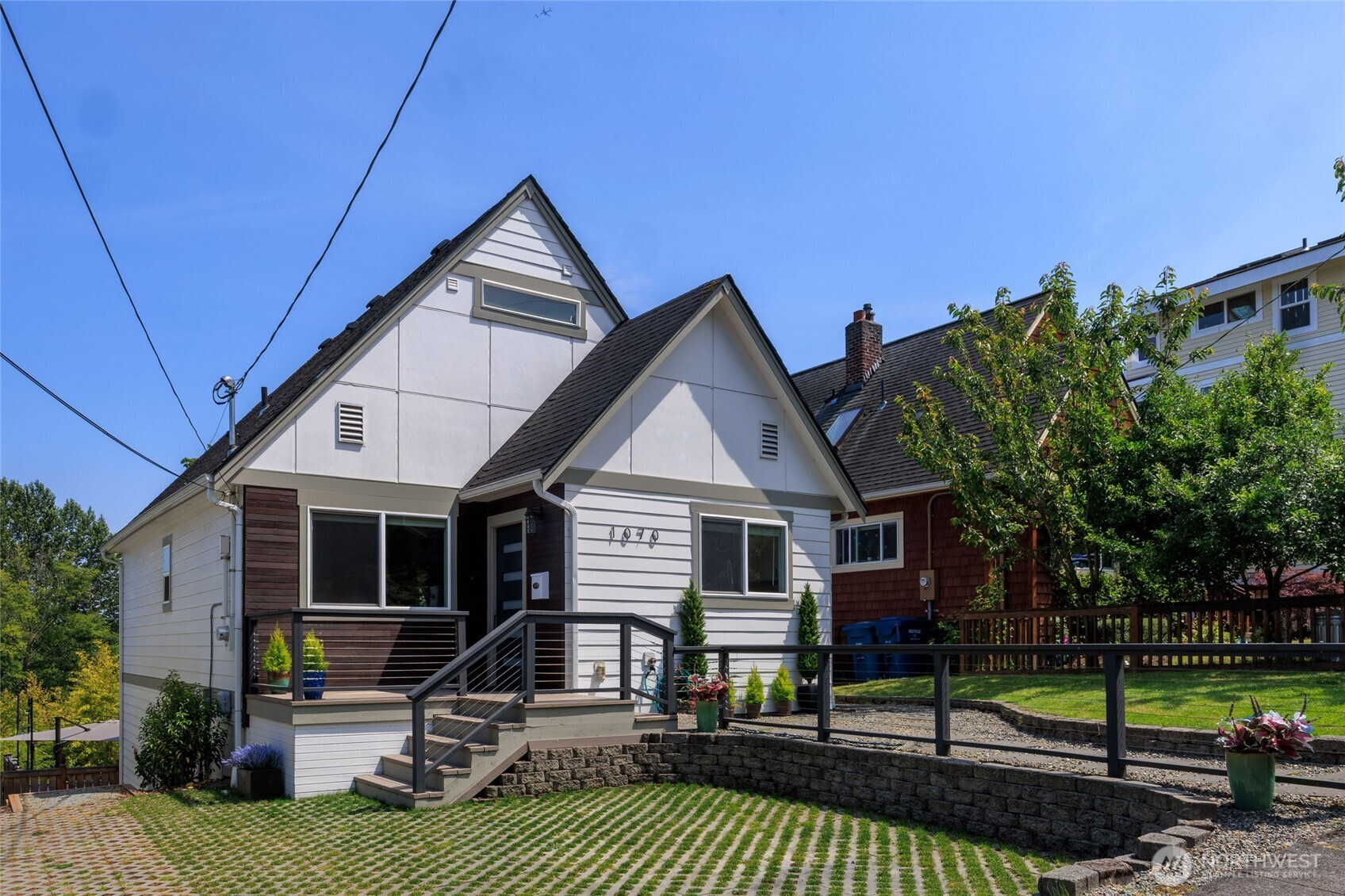 1070 25th Avenue E Seattle WA 98112
