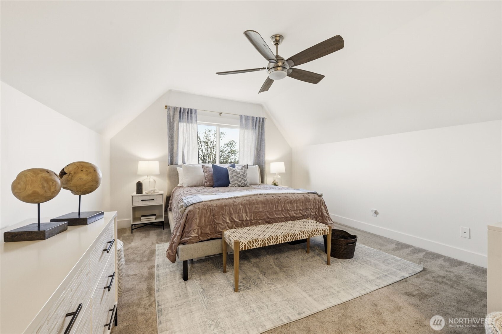 1070 25th Avenue E Seattle WA 98112