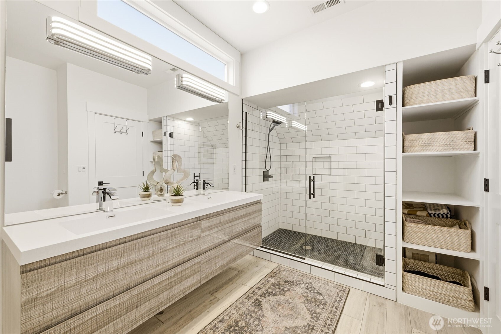 1070 25th Avenue E Seattle WA 98112