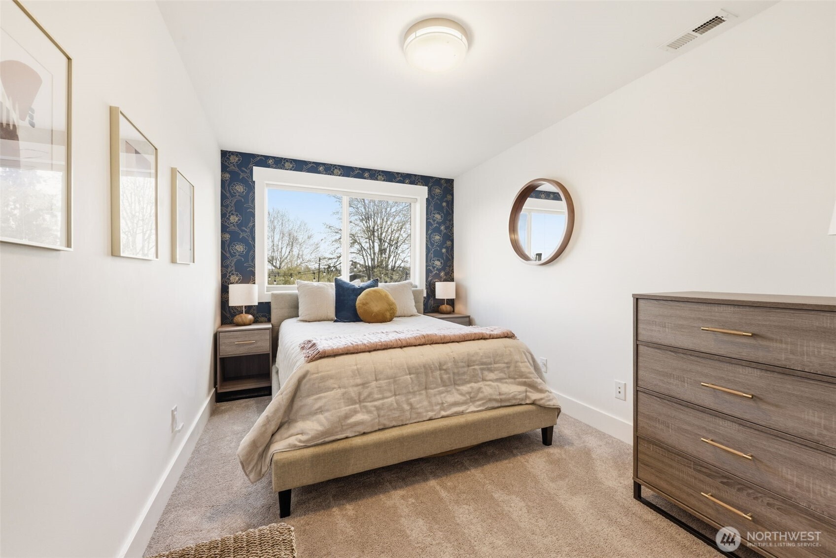 1070 25th Avenue E Seattle WA 98112