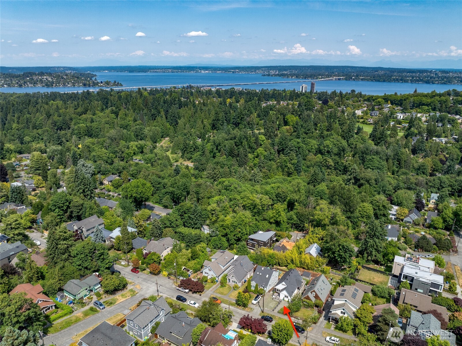 1070 25th Avenue E Seattle WA 98112