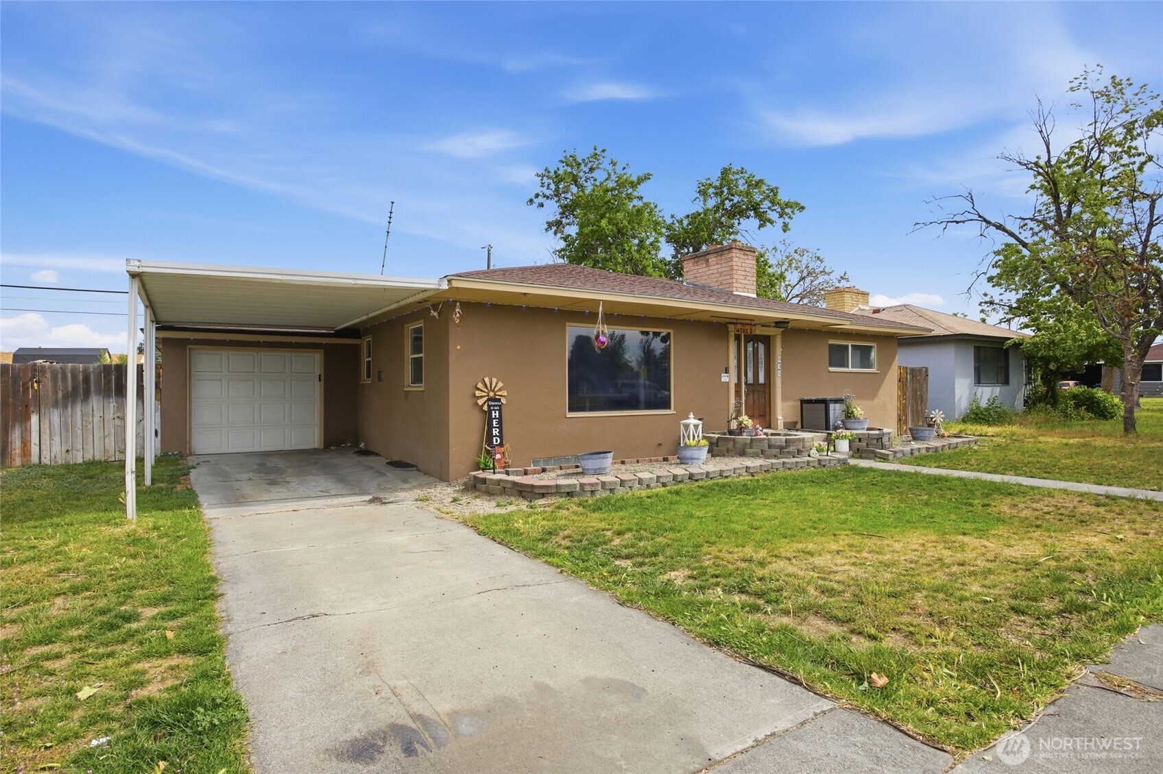 938 E Hill Avenue Moses Lake WA 98837