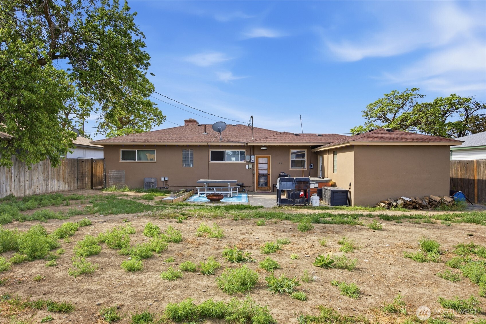 938 E Hill Avenue Moses Lake WA 98837
