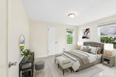 517 Bronson Way NE Renton WA 98056