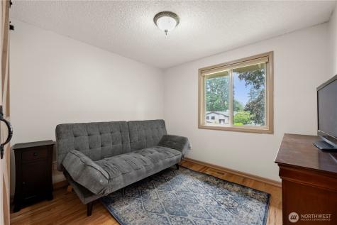 25833 131st Place SE Kent WA 98030